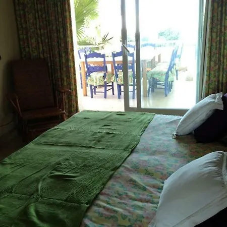 Apartment Mistral Beach Puerto Banus *